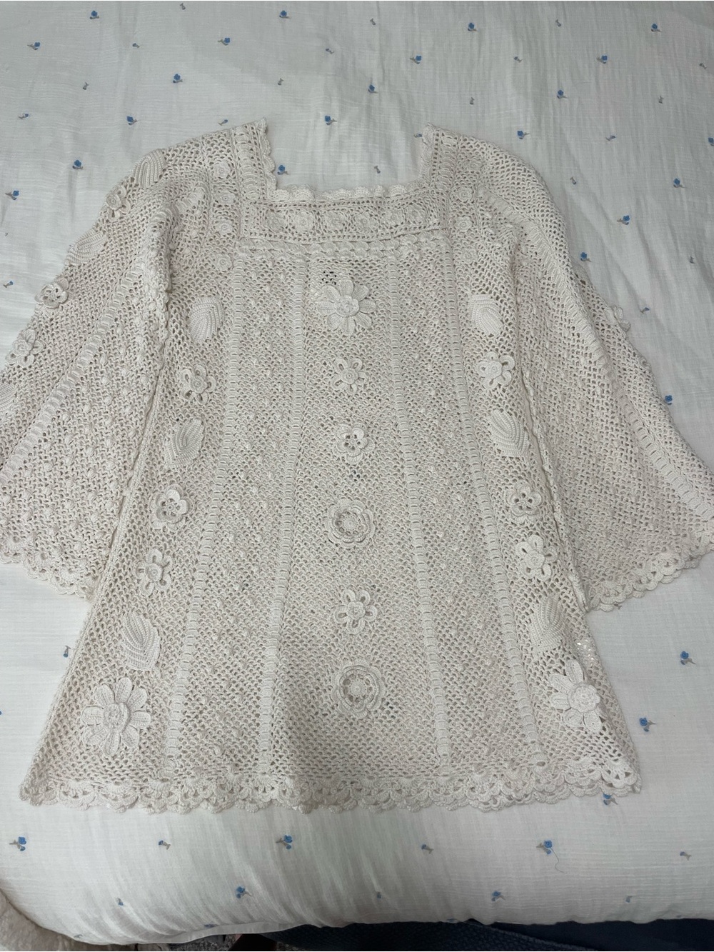 Doen Cream Crochet Floral Mini Dress